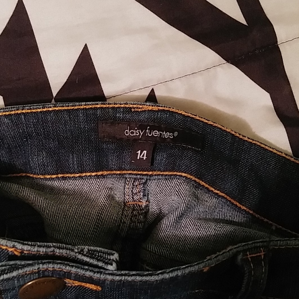 Jeans - Picture 3 of 4